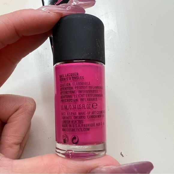 Rare mac hello kitty nail polish “something about pink” - Picture 2 of 4